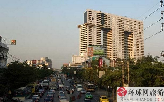 世界上造型最古怪的摩天大樓